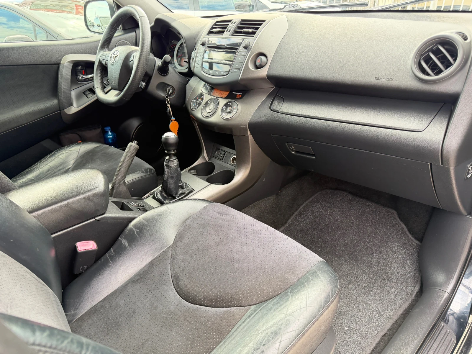 Toyota Rav4 12/2011 Италия, кожа, подгрев, 194000км - изображение 10