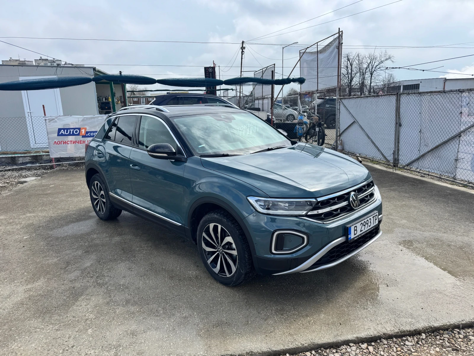 VW T-Roc Benzin гаранционен , снимка 3 - Автомобили и джипове - 54005342