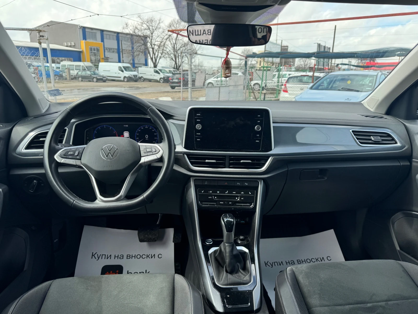 VW T-Roc Benzin гаранционен , снимка 10 - Автомобили и джипове - 54005342