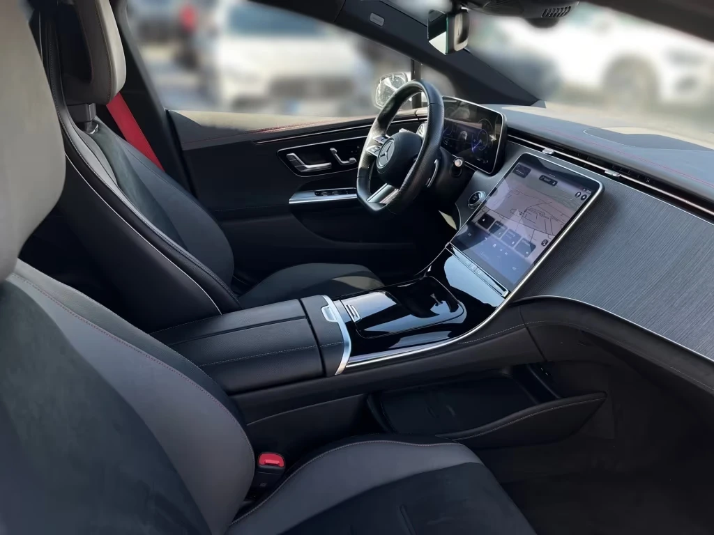 Mercedes-Benz EQE 350/292HP/4M/AMG/PANO/DISTR/СЕРТИФИКАТ/NAVI/182h, снимка 7 - Автомобили и джипове - 54114483