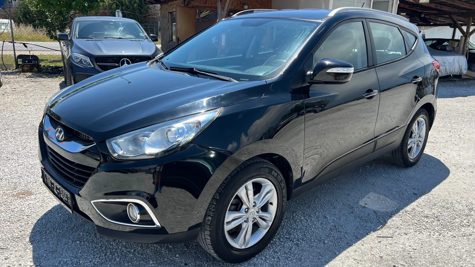Hyundai IX35 1.6i бензин-газ, снимка 3 - Автомобили и джипове - 54917813