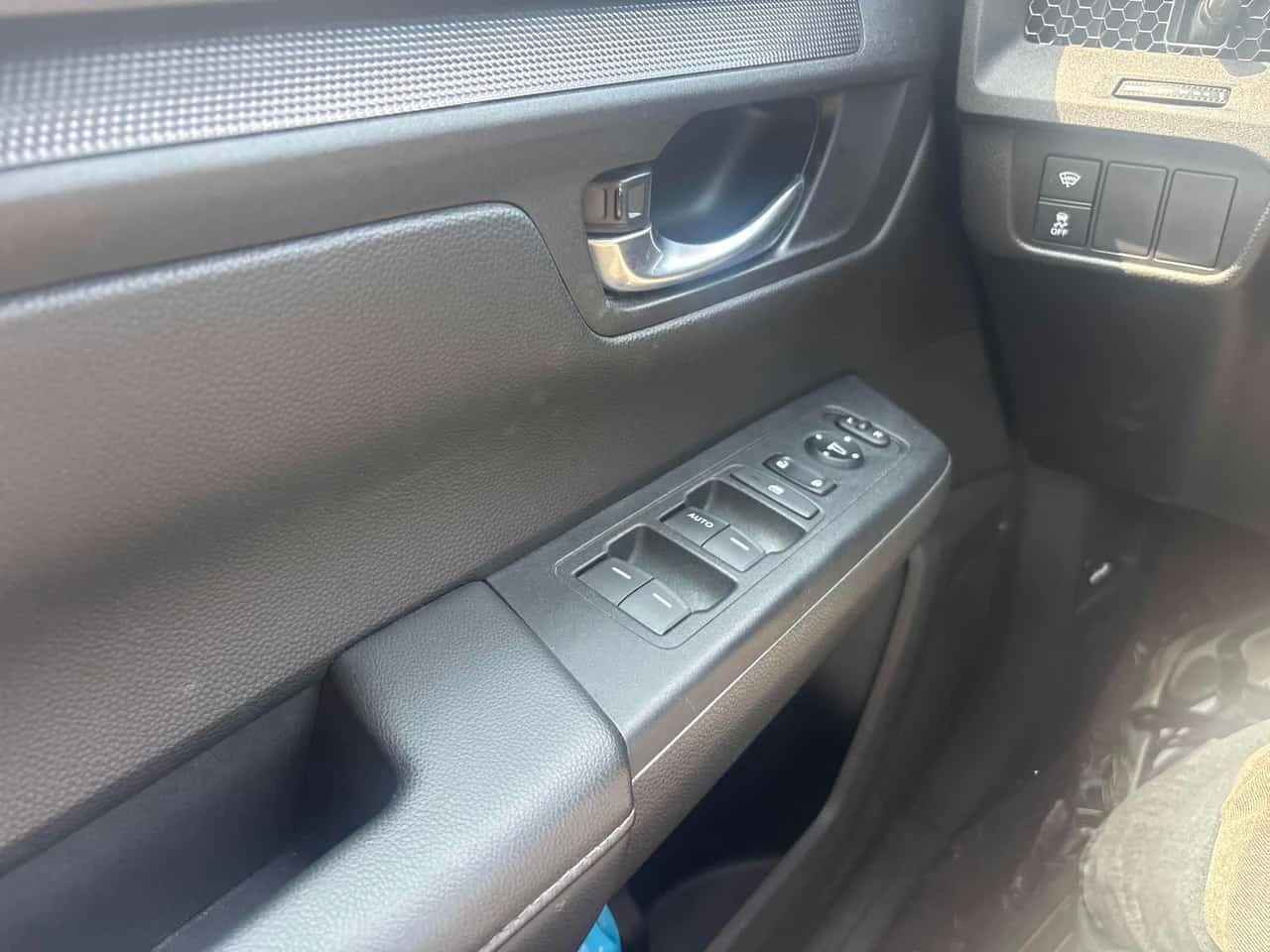 Honda Cr-v * AWD * АВТОКРЕДИТ * ГЛАВНО ПРЕДСТАВИТЕЛСТВО, снимка 12 - Автомобили и джипове - 56179096