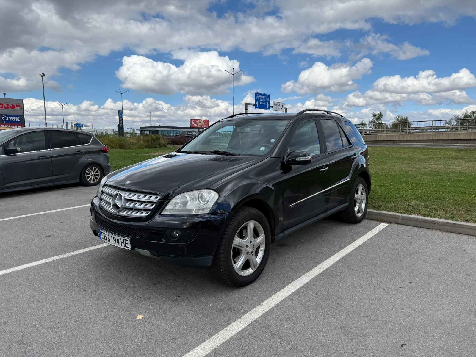 Mercedes-Benz ML 320, снимка 2 - Автомобили и джипове - 56243672
