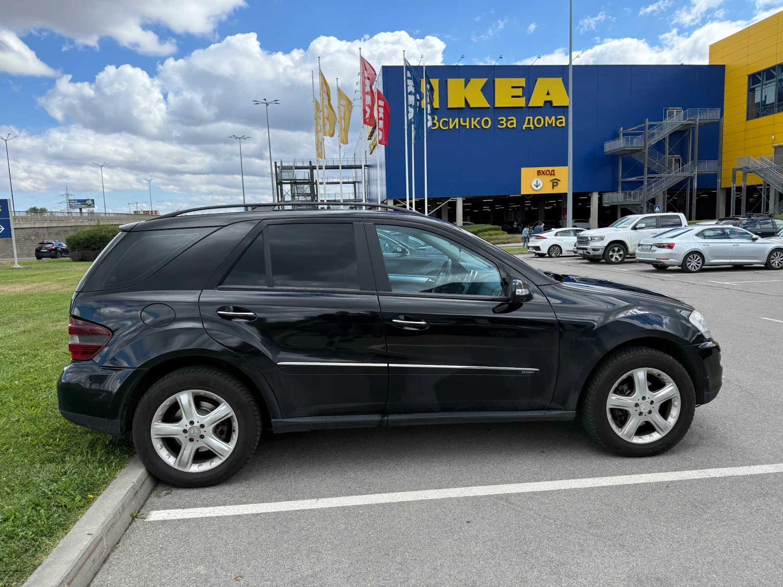 Mercedes-Benz ML 320, снимка 7 - Автомобили и джипове - 56243672