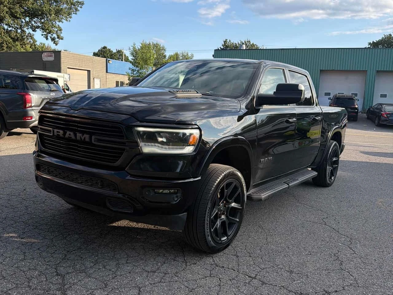 Dodge RAM 1500 * Laramie * CARFAX * ВЪЗДУХ 