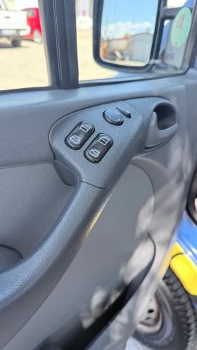 Mercedes-Benz Sprinter 211 Пътнически 16 места, снимка 13