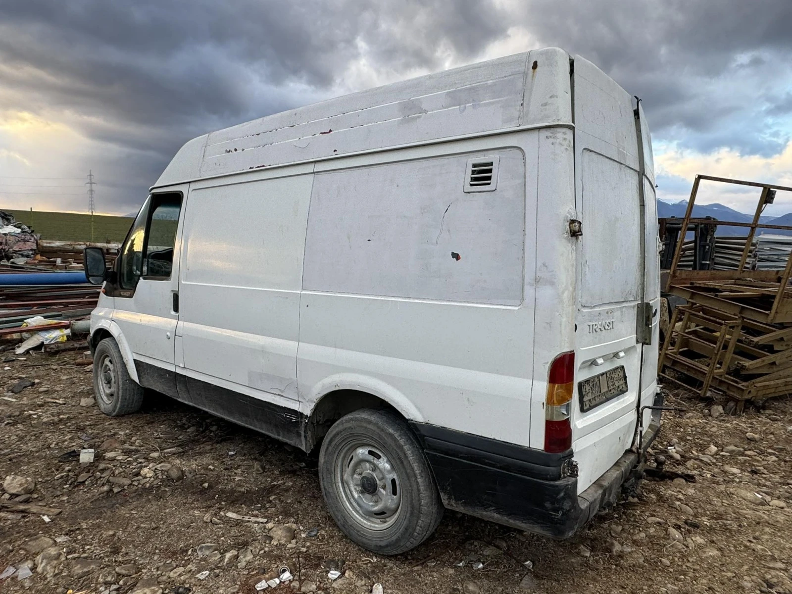 Ford Transit 2.0 - изображение 3