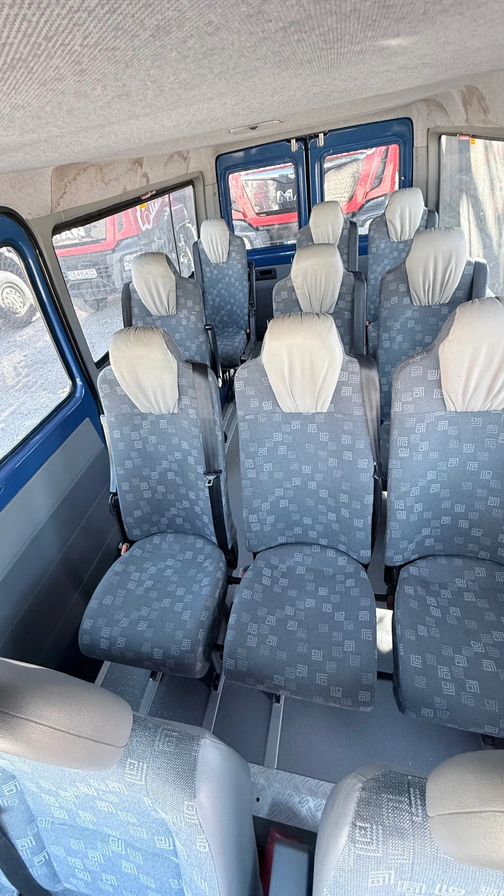 Mercedes-Benz Sprinter 211 Пътнически 16 места, снимка 7 - Бусове и автобуси - 54903003