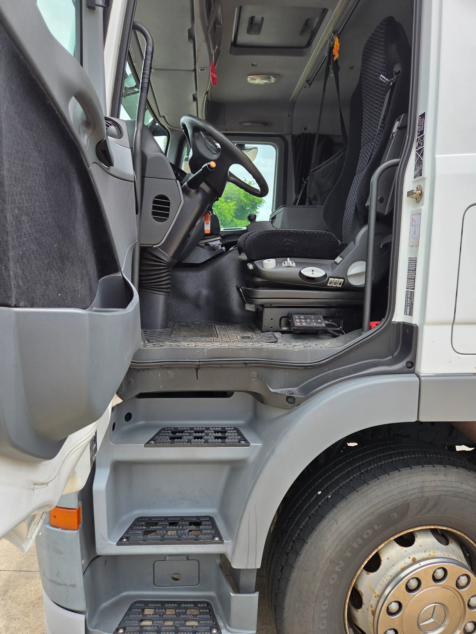 Mercedes-Benz Actros 2541, снимка 8 - Камиони - 54929117