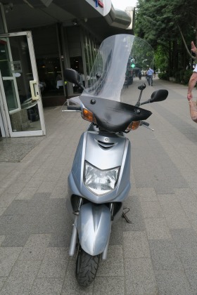 Yamaha Cygnus X, снимка 6 - Мотоциклети и мототехника - 45637059