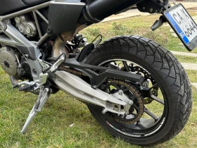 Aprilia Dorsoduro, снимка 12