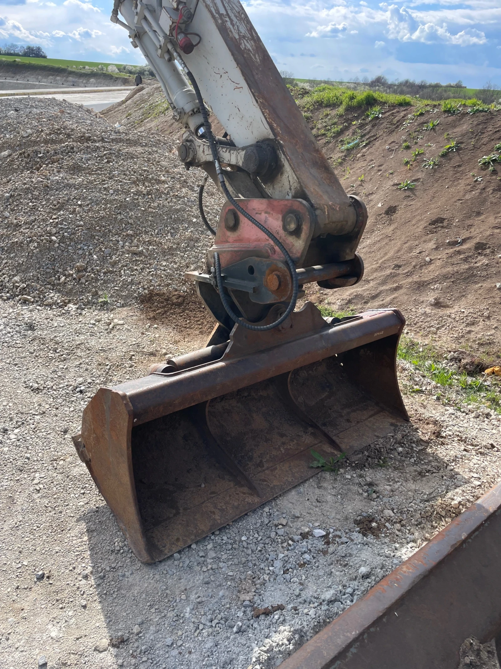����� Takeuchi TB1140 | Mobile.bg � ����������� 11