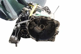 СКОРОСТНА КУТИЯ ЗА ШЕВРОЛЕТ КРУЗ 2011 г.   , снимка 1