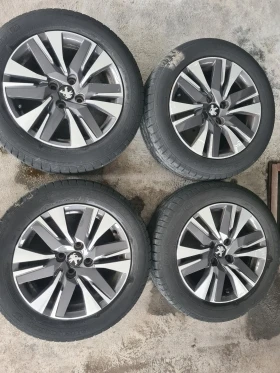 Peugeot 2008 1,2 Pure Tech ,HM05-82 PS, снимка 8