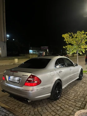 Mercedes-Benz E 320 2, снимка 3