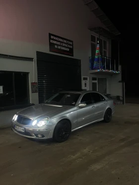 Mercedes-Benz E 320 2, снимка 1