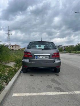 Mercedes-Benz B 200, снимка 5