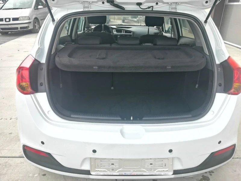 Kia Ceed 1.4 бензин газ, снимка 16 - Автомобили и джипове - 41001473