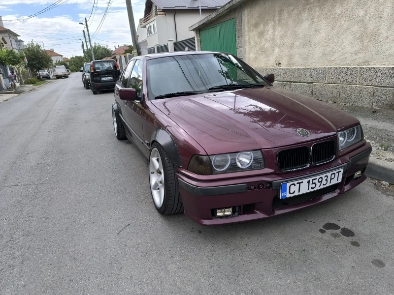 BMW 320, снимка 4 - Автомобили и джипове - 47902513