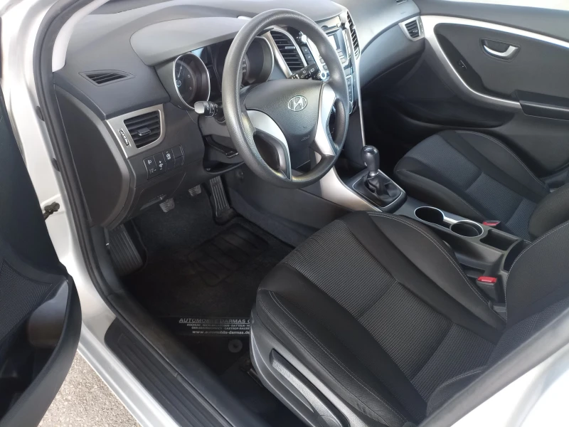 Hyundai I30 1.6 CRDi EURO6 LED , снимка 5 - Автомобили и джипове - 47397624