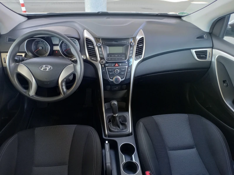 Hyundai I30 1.6 CRDi EURO6 LED , снимка 9 - Автомобили и джипове - 47397624