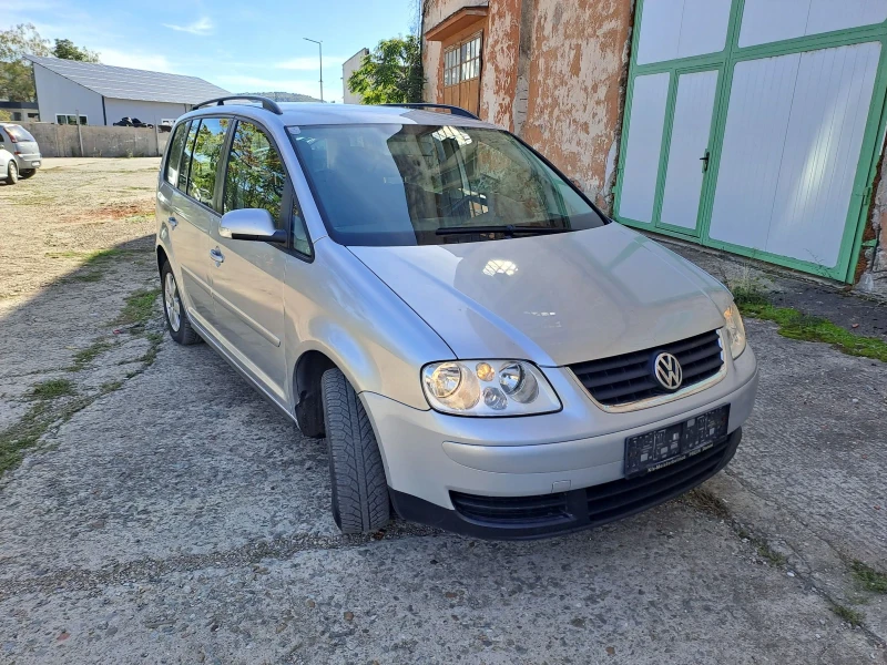 VW Touran, снимка 3 - Автомобили и джипове - 47719814