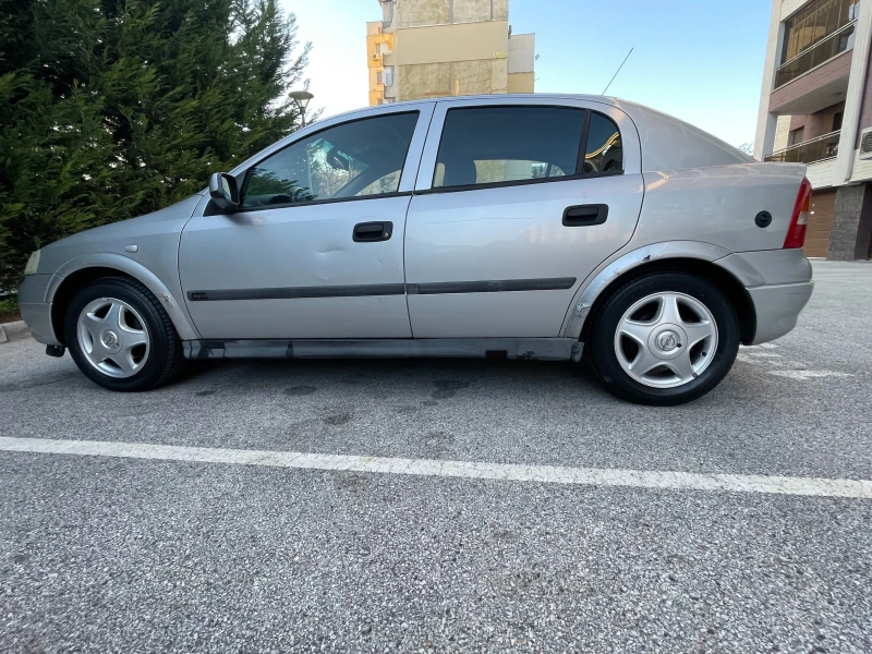 Opel Astra, снимка 3 - Автомобили и джипове - 48619093