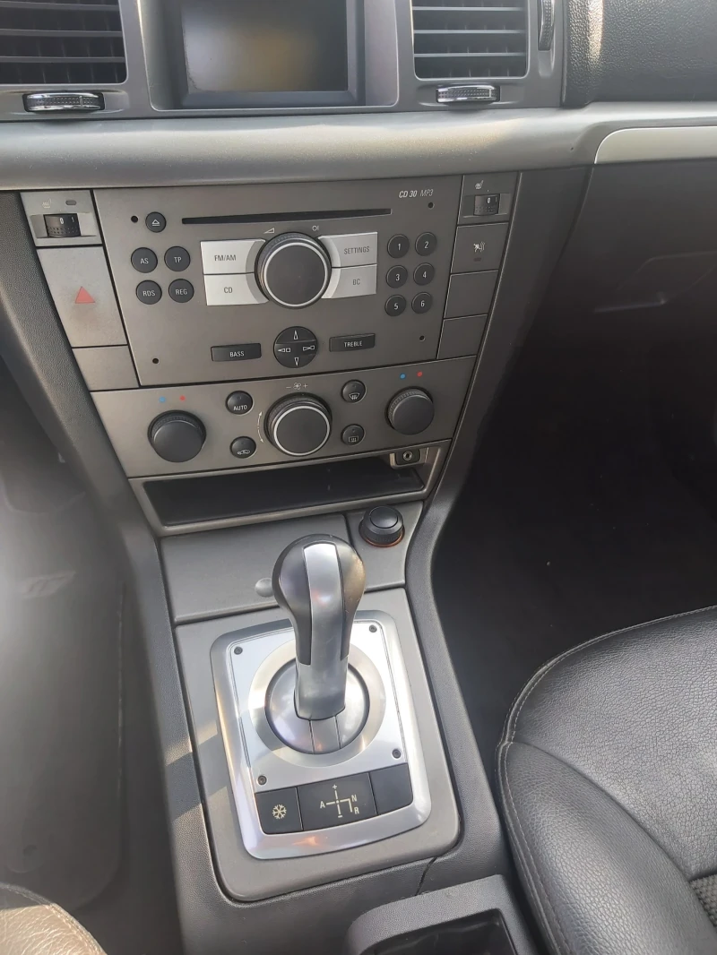 Opel Vectra, снимка 8 - Автомобили и джипове - 48626544