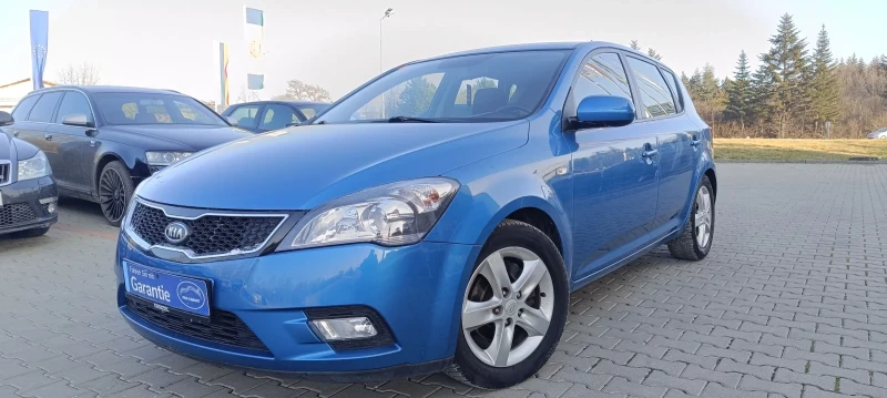 Kia Ceed 1.4, снимка 9 - Автомобили и джипове - 49067731