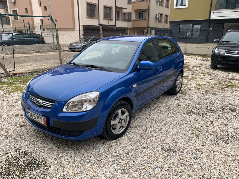 Kia Rio 1.6CVVT Automat Швейцария, снимка 2 - Автомобили и джипове - 49299292