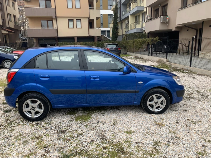 Kia Rio 1.6CVVT Automat Швейцария, снимка 7 - Автомобили и джипове - 49299292