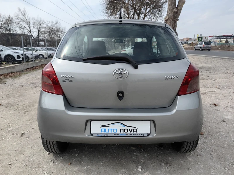 Toyota Yaris 1.4  ДИЗЕЛ  90 К.С. D4D ! ОТЛИЧНО СЪСТОЯНИЕ!, снимка 6 - Автомобили и джипове - 49468722