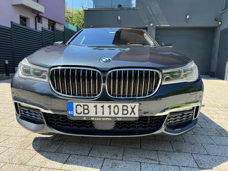 BMW 740 xDrive Sedan, M Sport pack age, Laserlight, снимка 4 - Автомобили и джипове - 52733307
