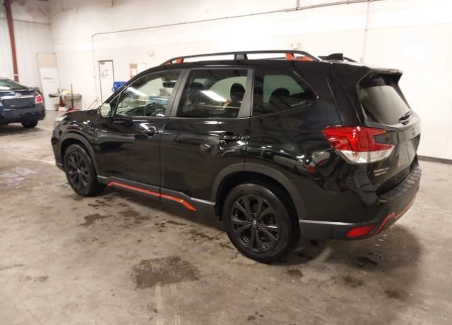 Subaru Forester  SPORT 2.5 4х4 - изображение 3
