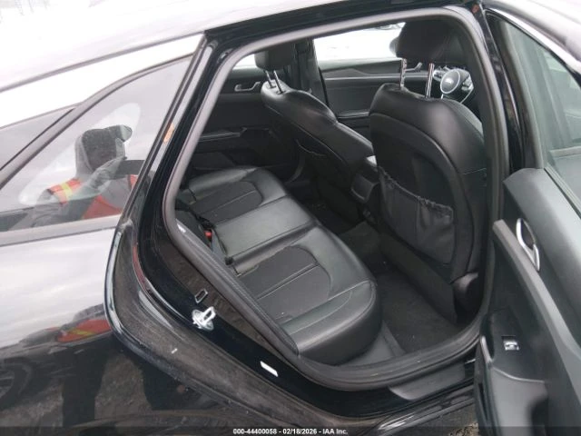 Kia K5 * GT-LINE* CAMERA* LED* ПОДГРЕВ* КОЖА* , снимка 7 - Автомобили и джипове - 53936903