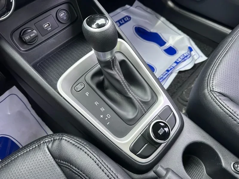 Hyundai Venue Staria Tourer 11-Seater Modern | Mobile.bg � ����������� 16