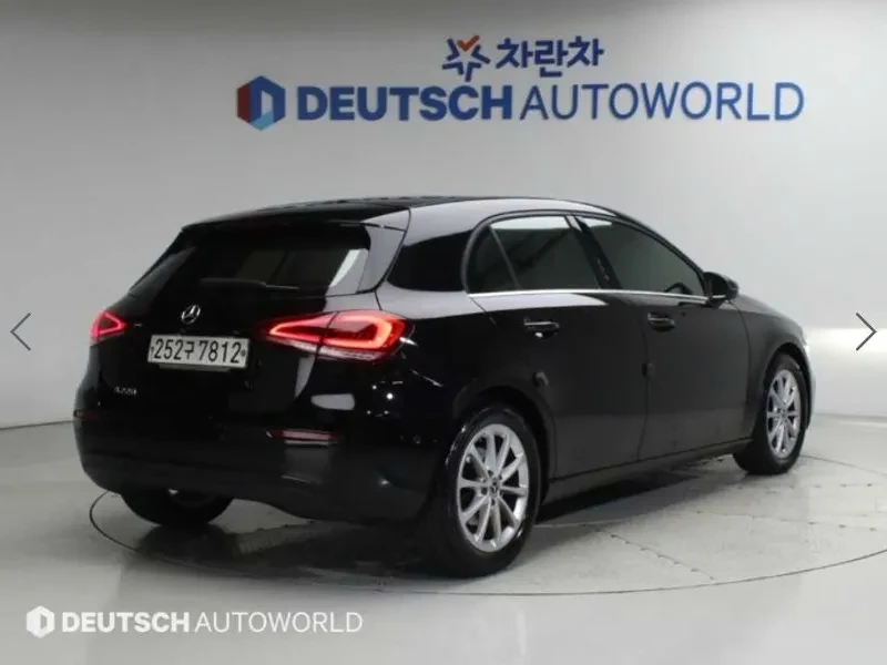 Mercedes-Benz A 220  Hatchback, снимка 2 - Автомобили и джипове - 56360642