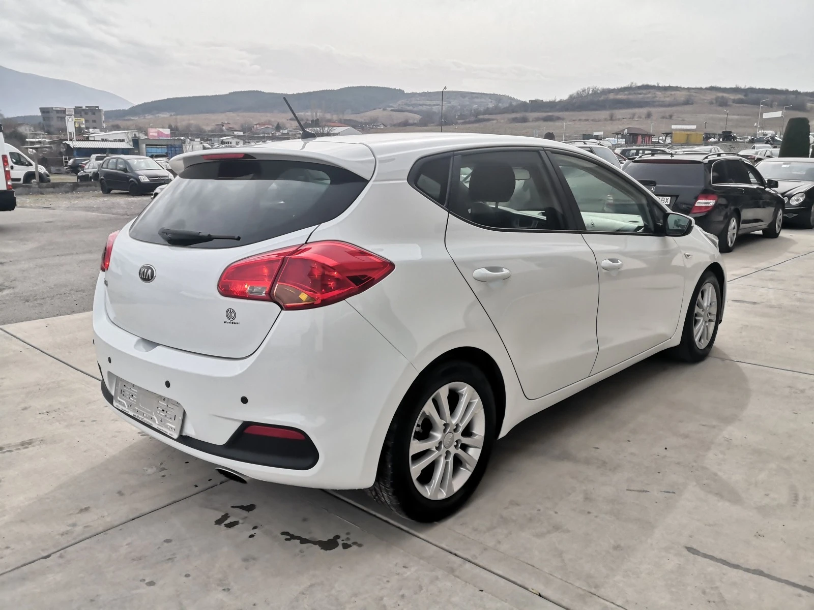 Kia Ceed 1.4 бензин газ - изображение 5