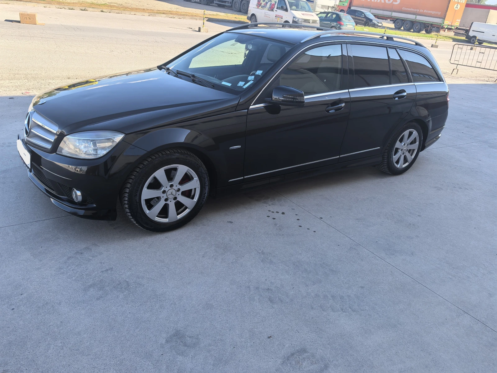 Mercedes-Benz C 180  - изображение 2