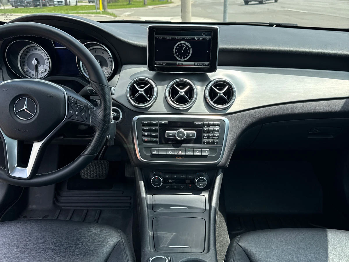 Mercedes-Benz CLA 250 * CARFAX* АВТОФИНАНСИРАНЕ* БЕЗ ПЪРВОНАЧАЛНА ВНОСКА - изображение 9