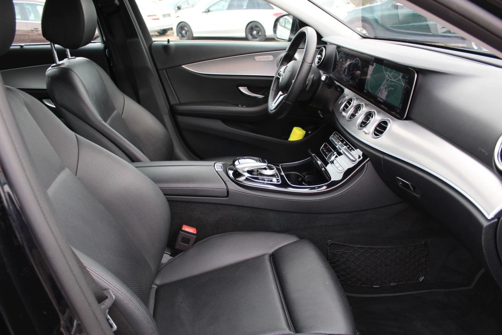 Mercedes-Benz E 350 286HP/HUD/AMBI/CAM/ACC/LED/534v - изображение 9