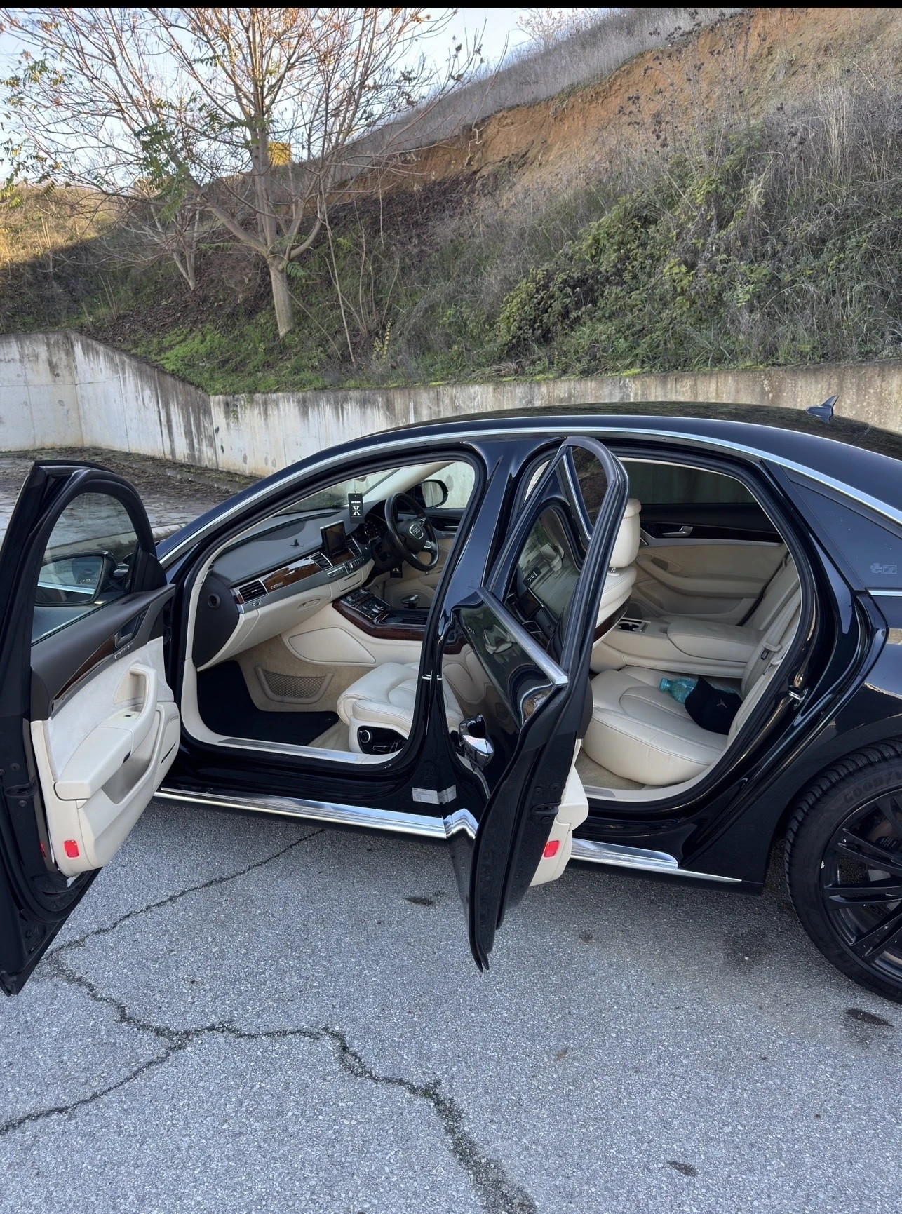 Audi A8 3.0TDi Десен Волан - изображение 10