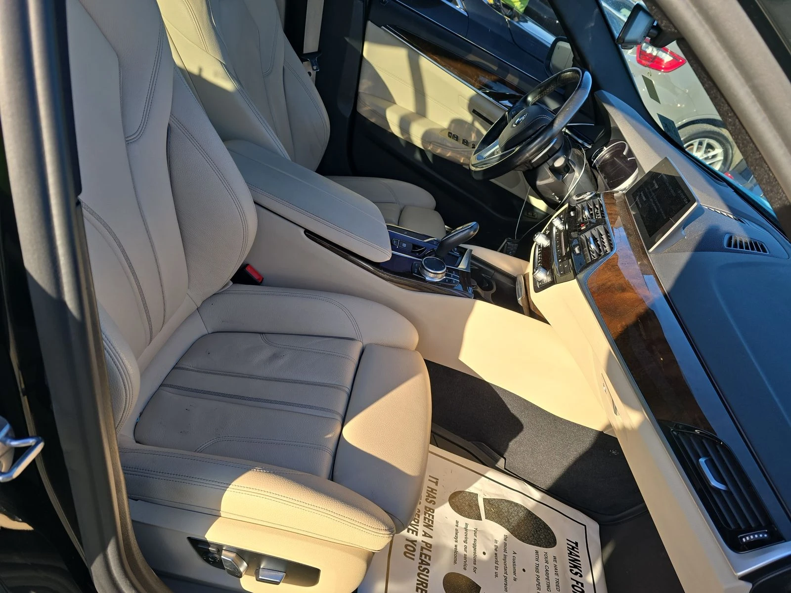 BMW 540 I xDrive * SUNROOF * SHADOW LINE * TIFFANY MINT - изображение 9