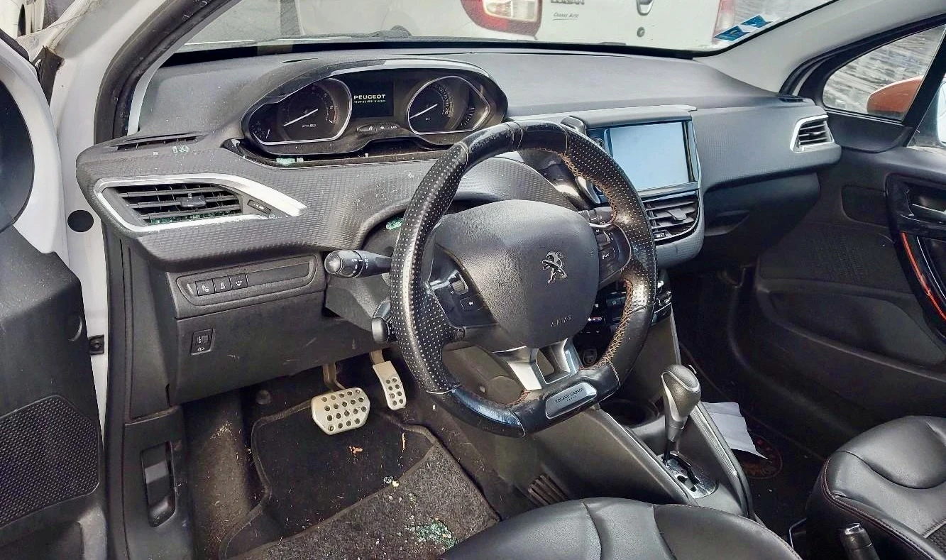 Peugeot 208 AUTOMATIC EURO 6 Rolland Garros! | Mobile.bg � ����������� 11