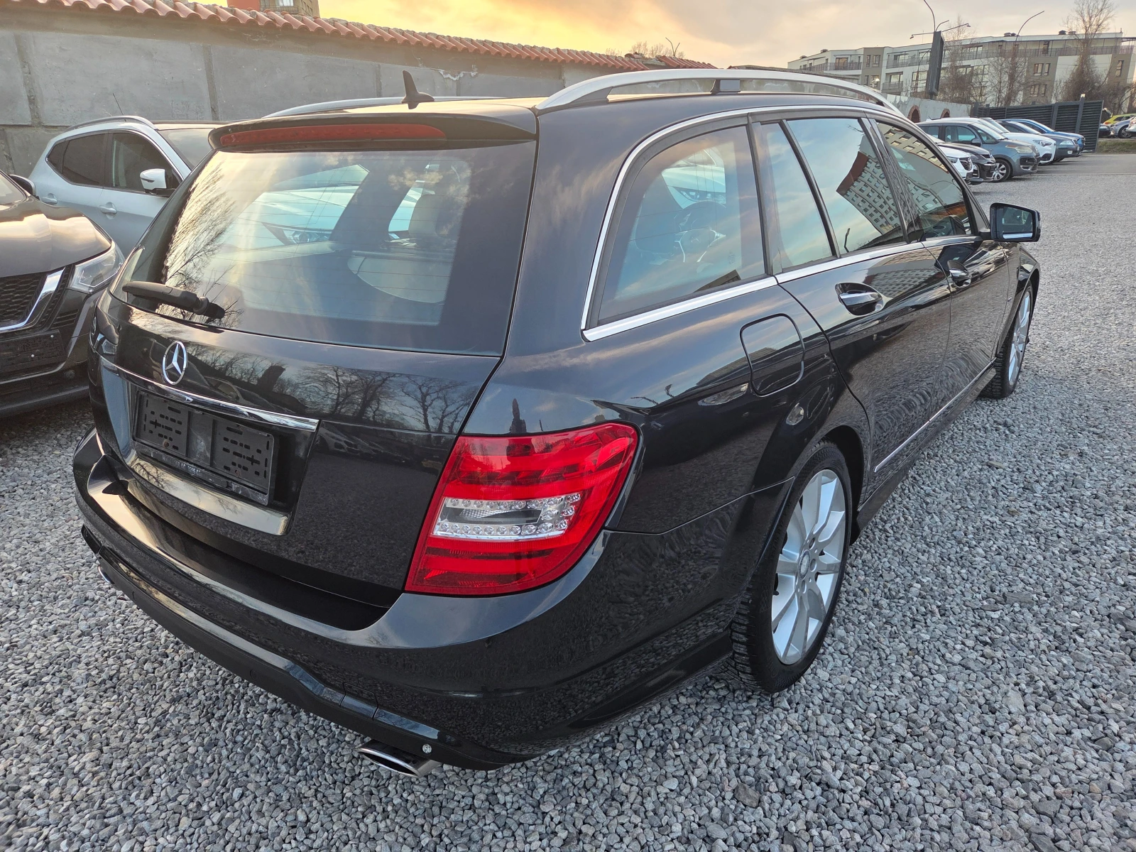 Mercedes-Benz C 300 3.0CDI Designo 4x4 AMG - изображение 5