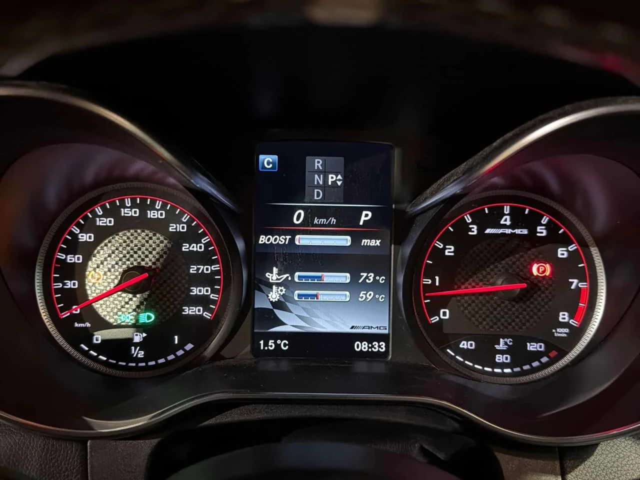 Mercedes-Benz C 63 AMG * S * ДИСТРОНИК * 360* BURMESTER * ПОДГРЕВИ - изображение 8