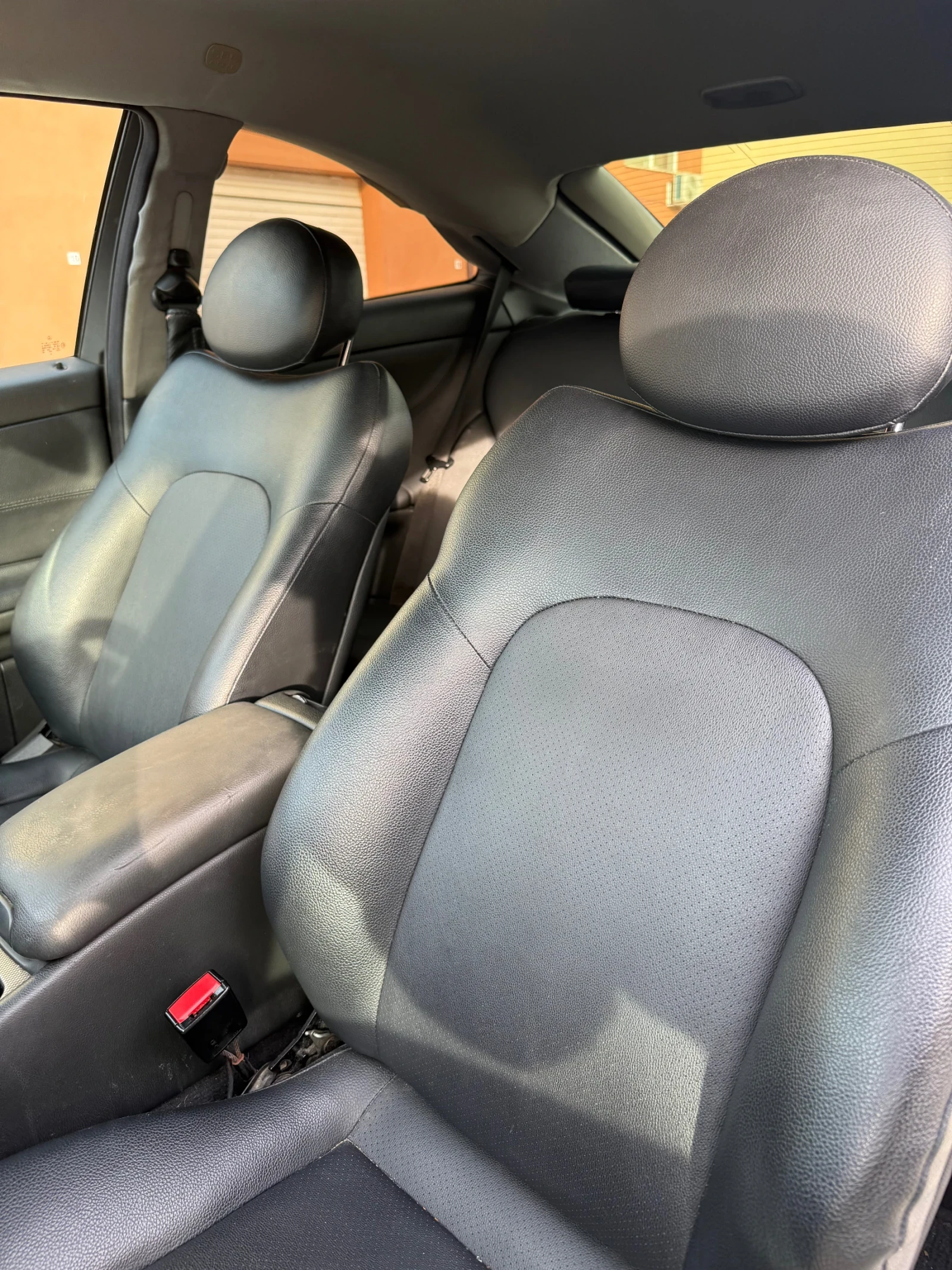 Mercedes-Benz C 200 Kompressor, снимка 7 - Автомобили и джипове - 53760432