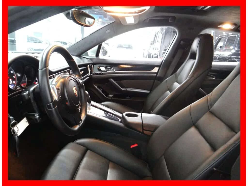 Porsche Panamera * 4 * CHRONO PKG/NAVI/BACKUP CAM/LEATHER/SUNROOF/L, снимка 11 - Автомобили и джипове - 54055988