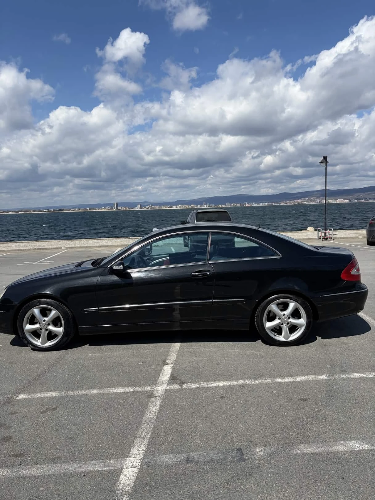 Mercedes-Benz CLK 270, снимка 4 - Автомобили и джипове - 54136994