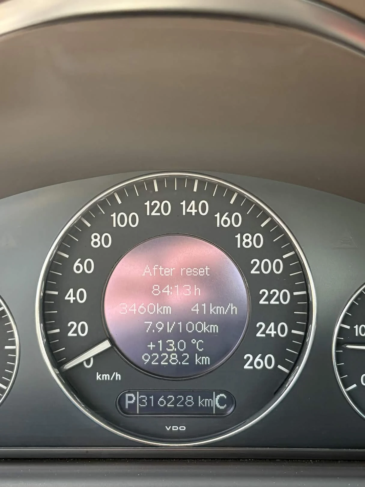 Mercedes-Benz CLK 270, снимка 9 - Автомобили и джипове - 54136994